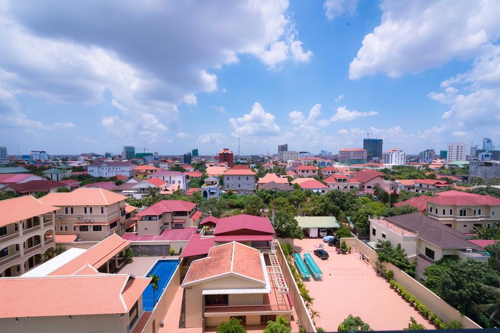 Sun Apartment Phnom Penh Exterior photo