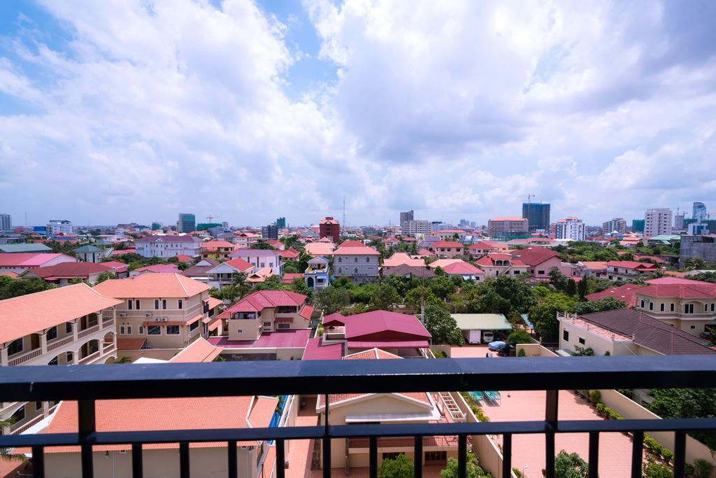 Sun Apartment Phnom Penh Exterior photo
